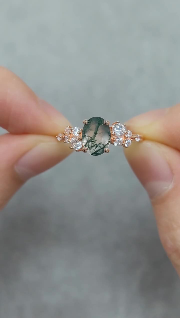 Oval Leafy Style Moss Agate Engagement Ring