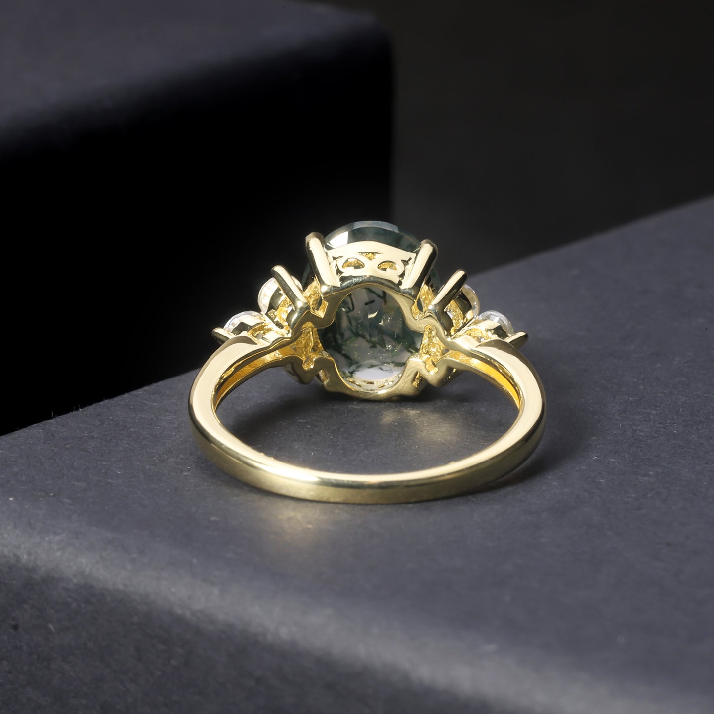 Oval Classic Moss Agate Cluster Engagement Ring