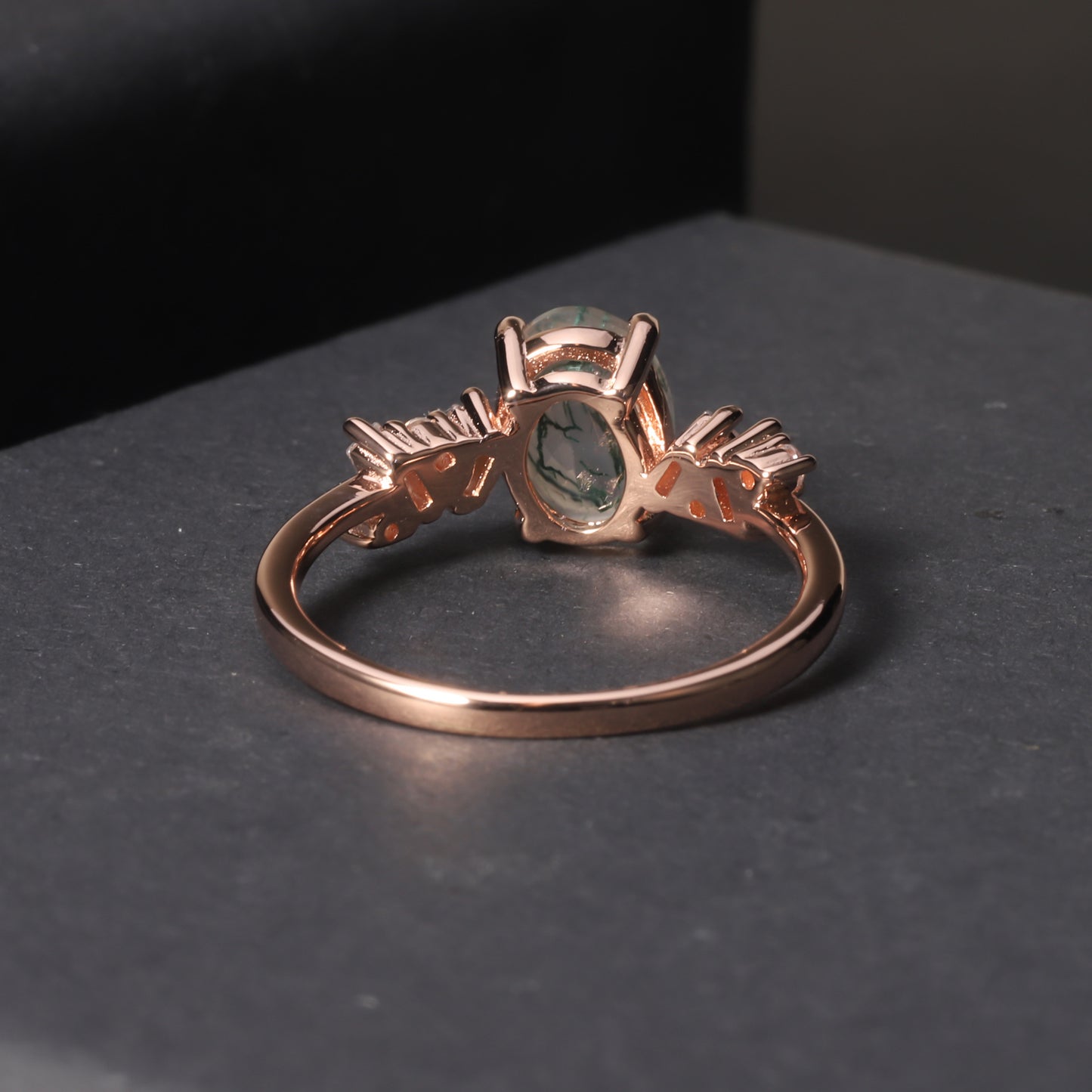 Oval Style Unique Design Moss Agate Engagement Ring
